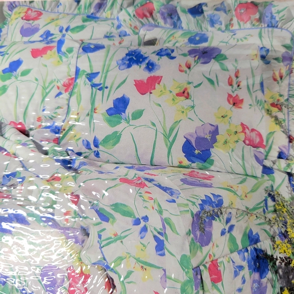 NOS Vintage 90's Dreamstyles "Sorrento" Floral Pattern 3-Piece Twin Sheet Set